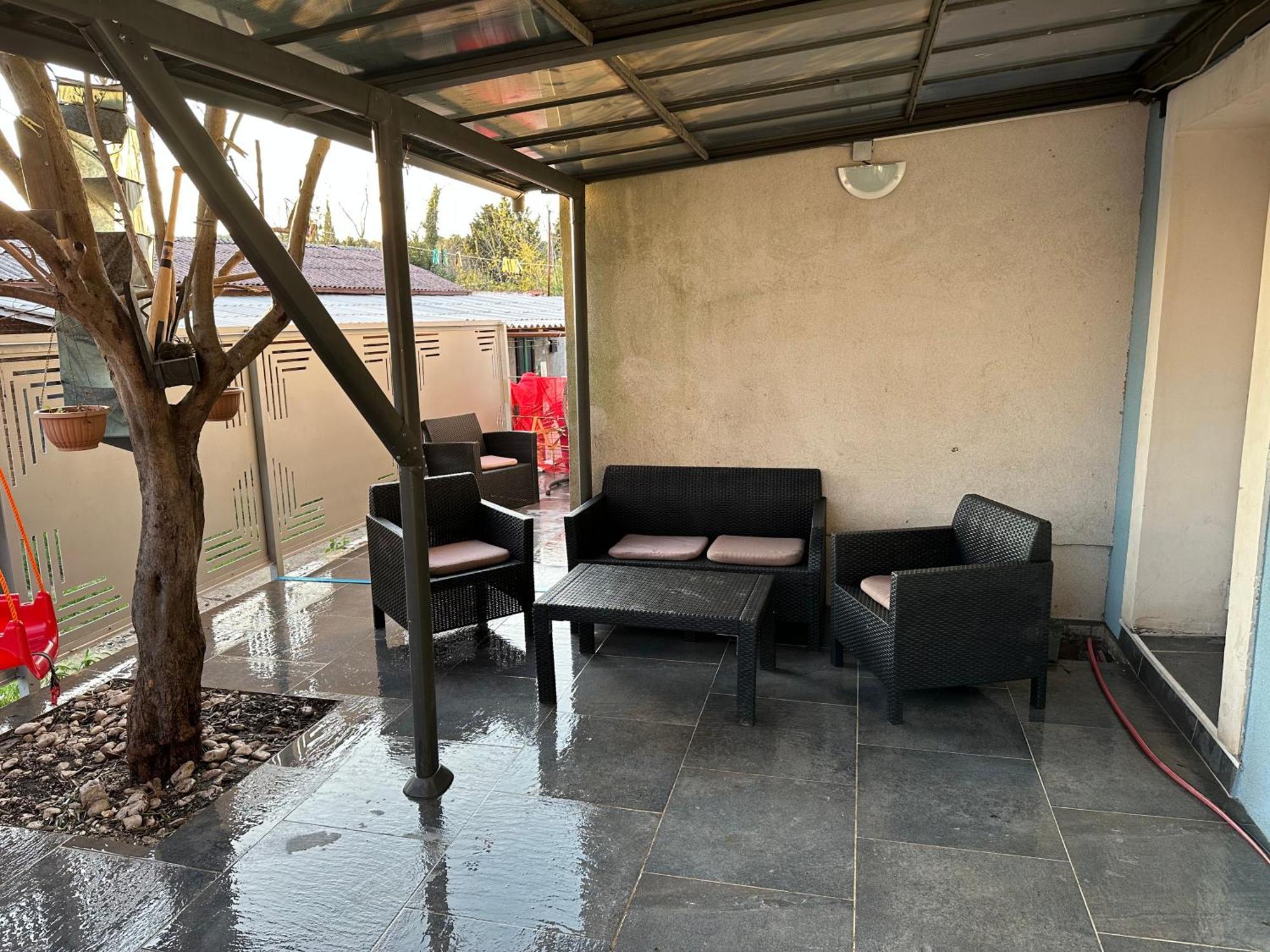 Apartment Ground Floor With Parking Erny Pola Esterno foto
